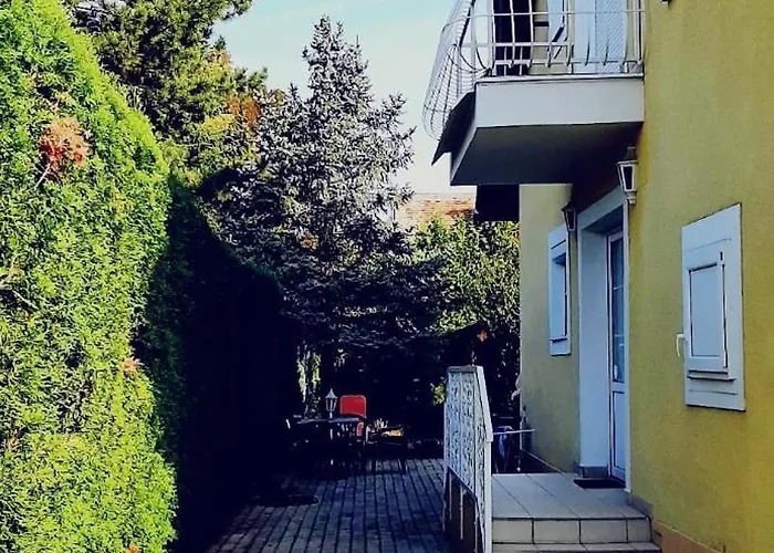 Adikati Lak